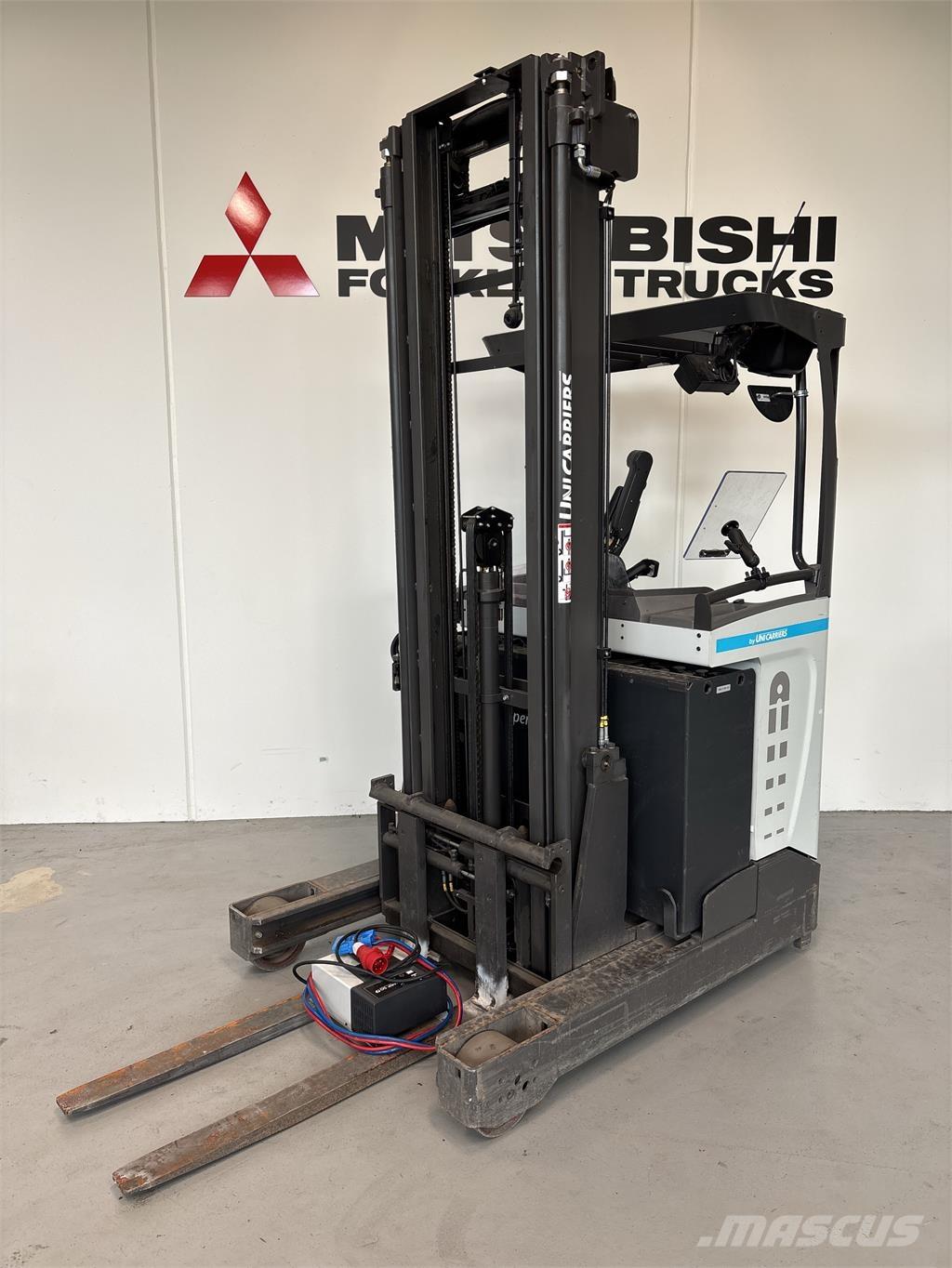 Atlet UMS160 Carrello retrattile