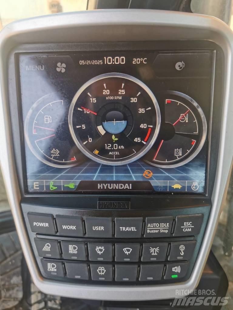 Hyundai HX 260 NL Escavatori cingolati