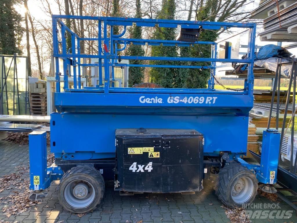 Genie GS 4069 RT Piattaforme a pantografo