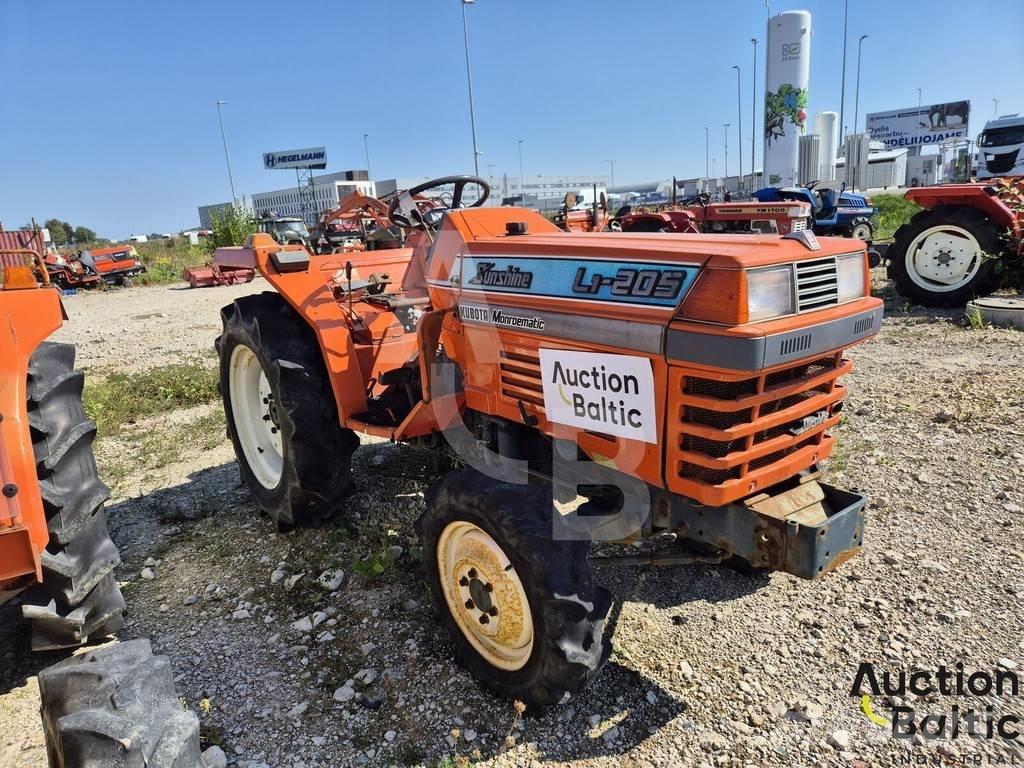 Kubota L1-205D Trattori