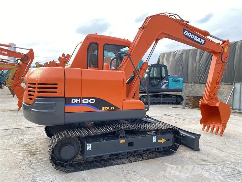 Doosan DH 80 Escavatori cingolati
