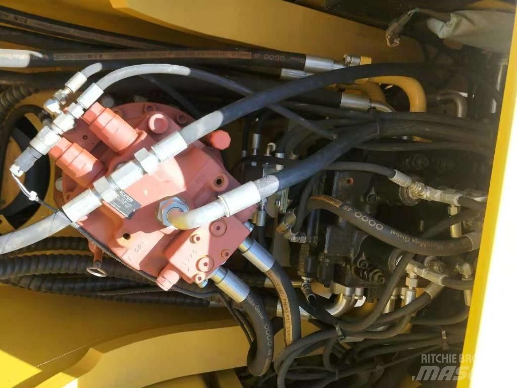 New Power NE225 Escavatori medi 7t - 12t