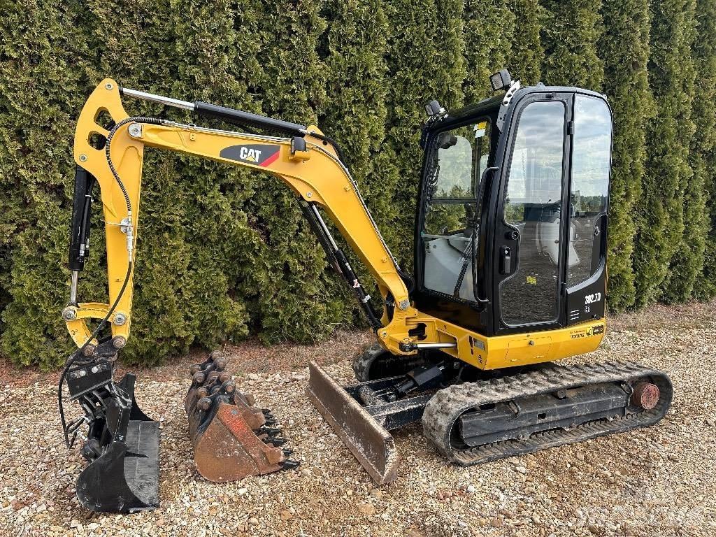 CAT 302.7 D CR Miniescavatori