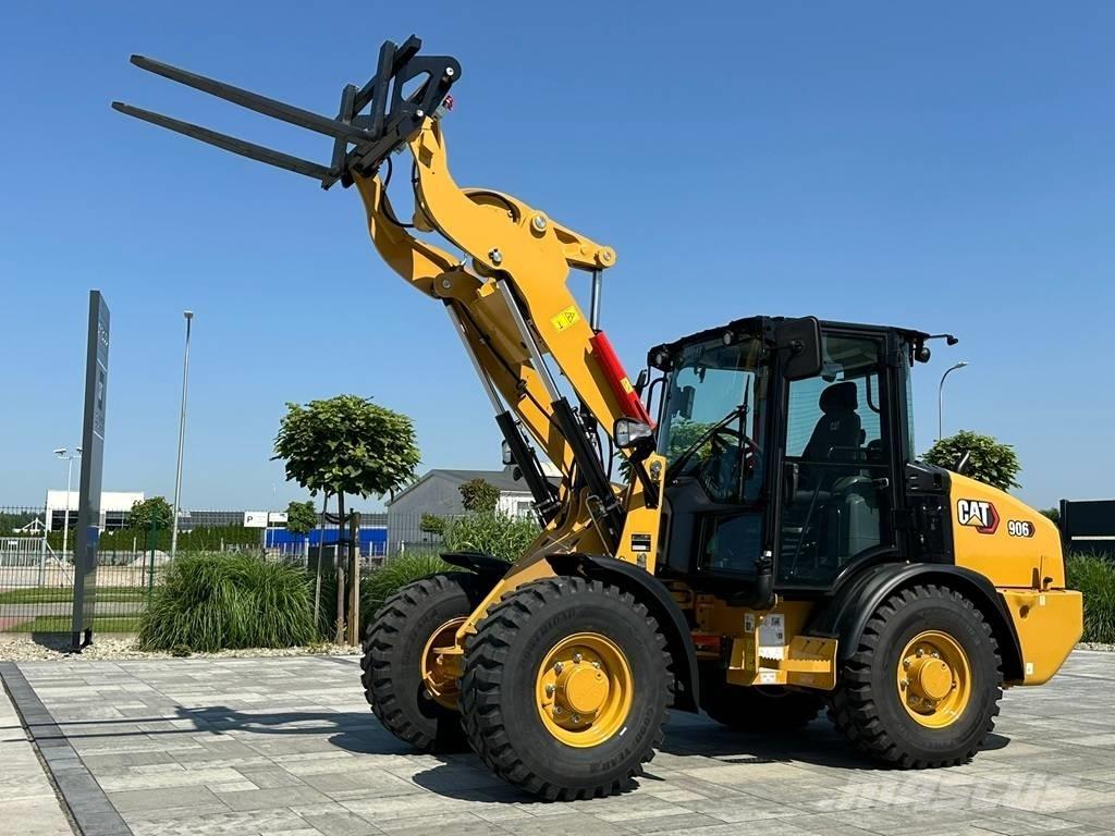 CAT 906 Pale gommate