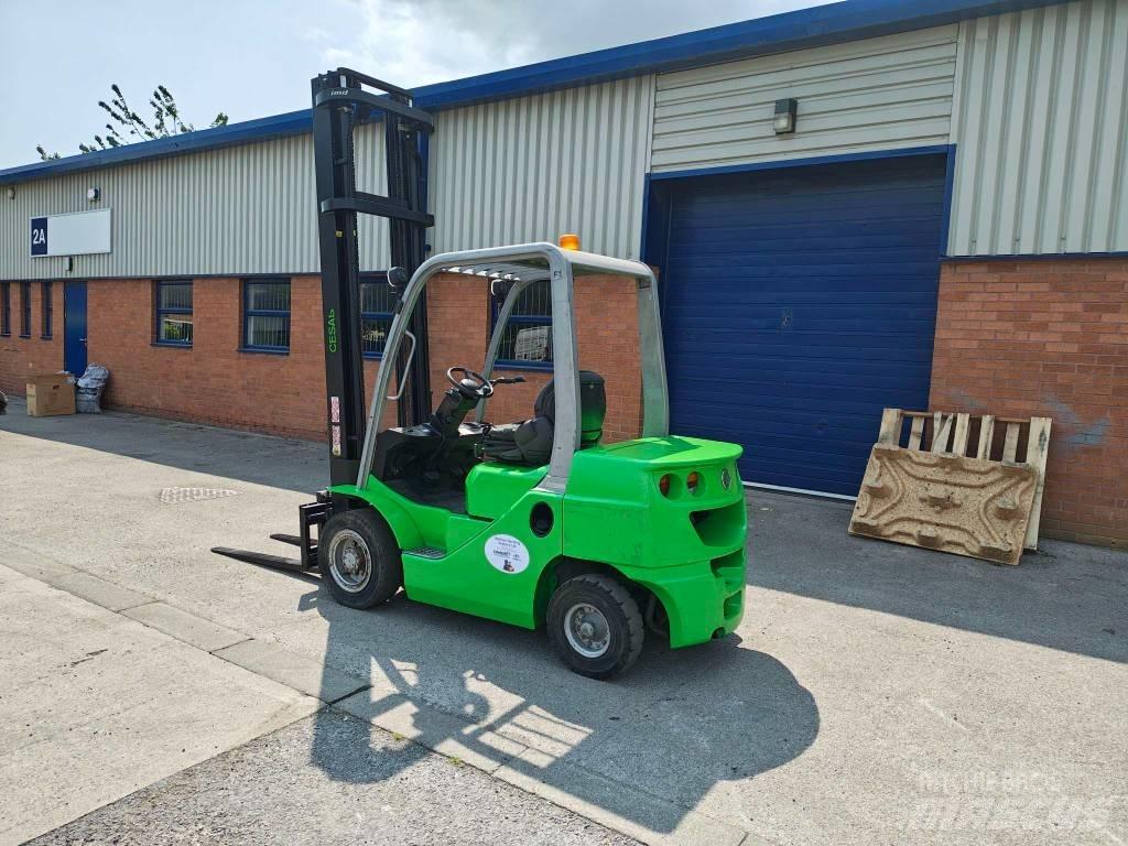 Cesab M 325 Carrelli elevatori diesel