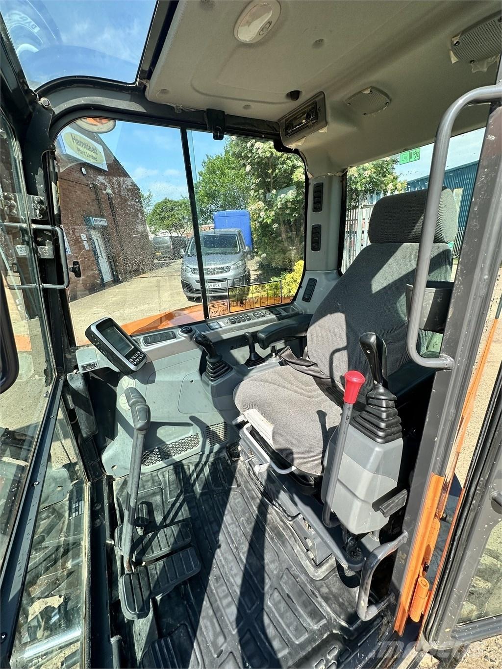 Doosan DX 63-3 Miniescavatori