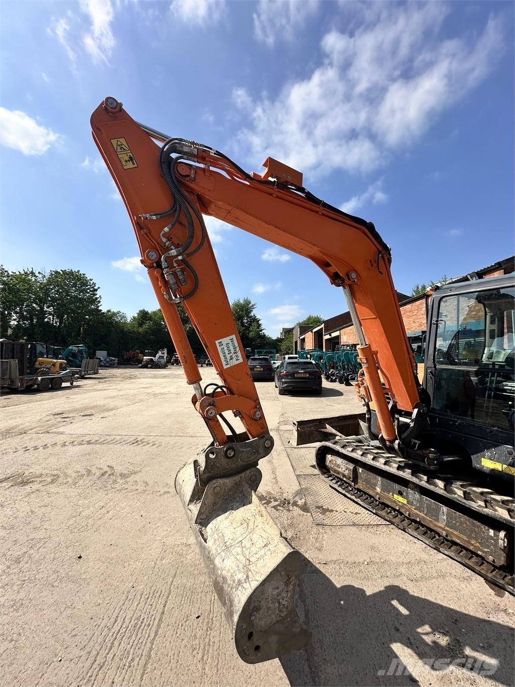 Doosan DX 63-3 Miniescavatori