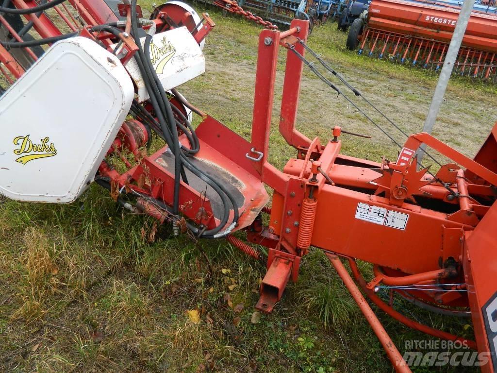 Deutz-Fahr HD300 Presse quadre