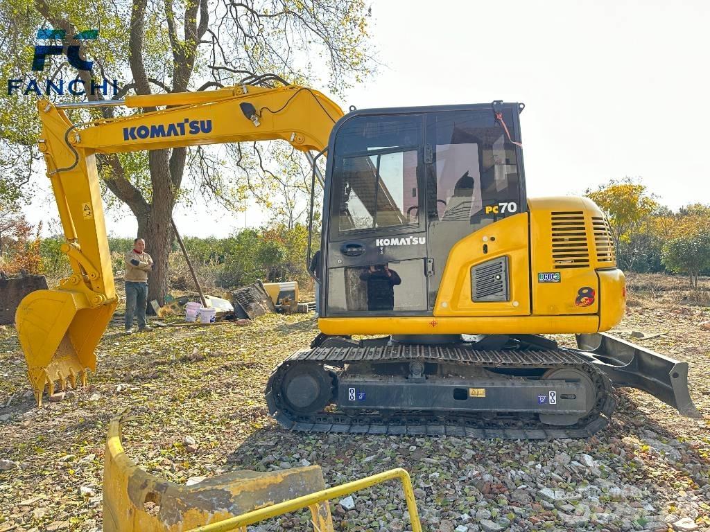 Komatsu PC70-8 Escavatori cingolati