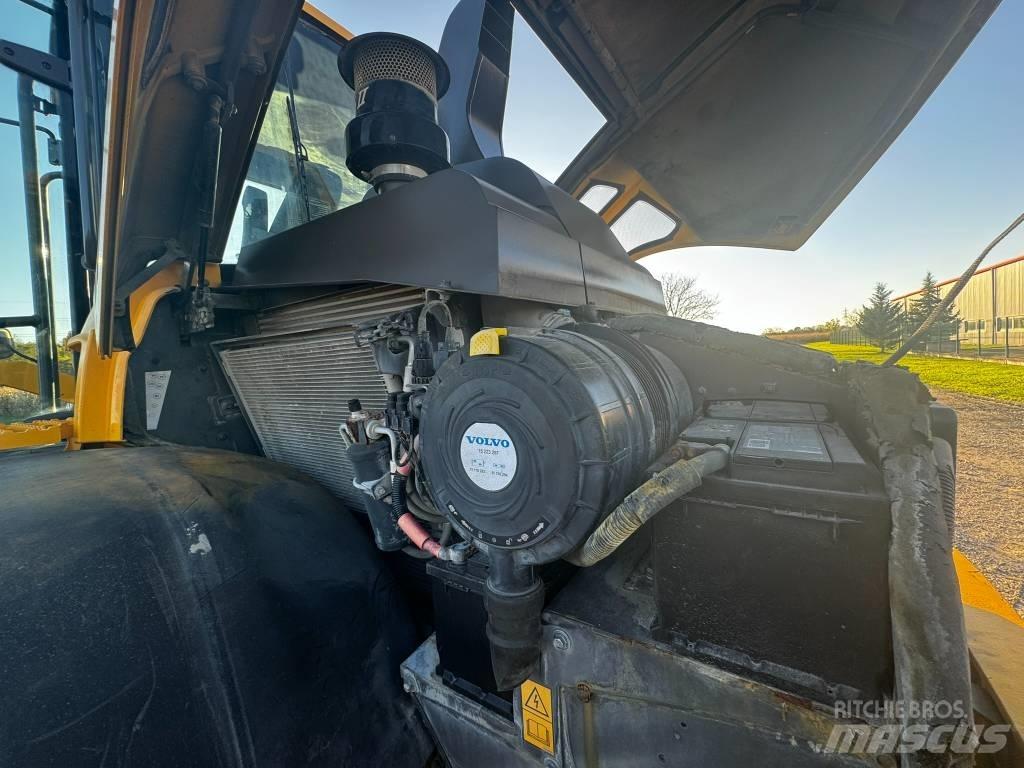 Volvo L 50 H Pale gommate