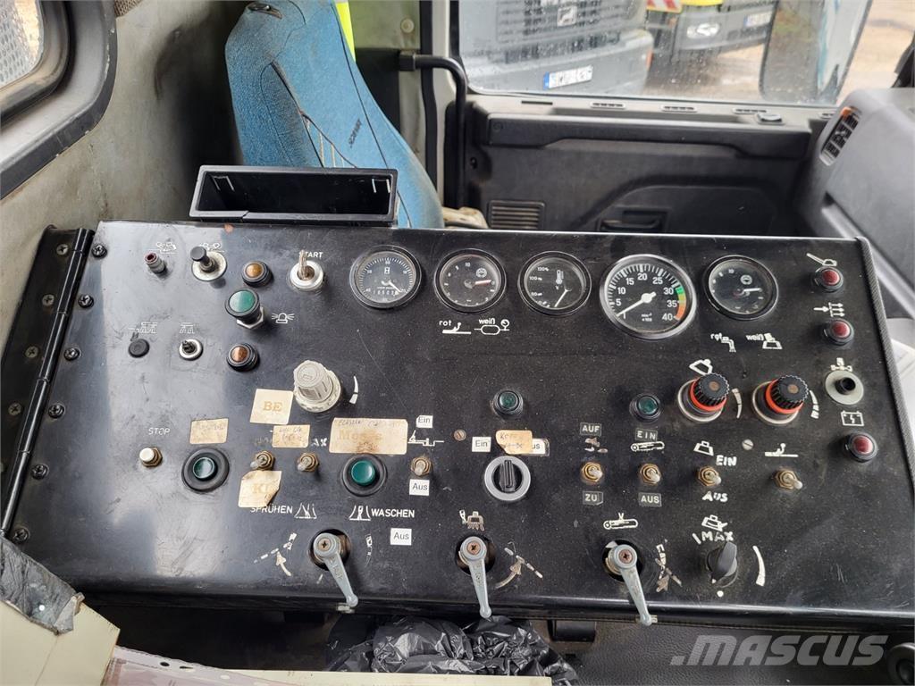 Scania P93 Autocabinati