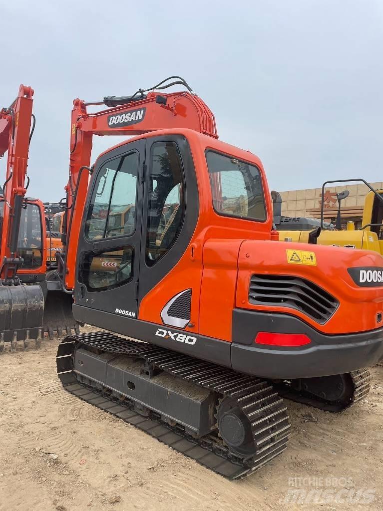 Doosan DX80 Escavatori medi 7t - 12t