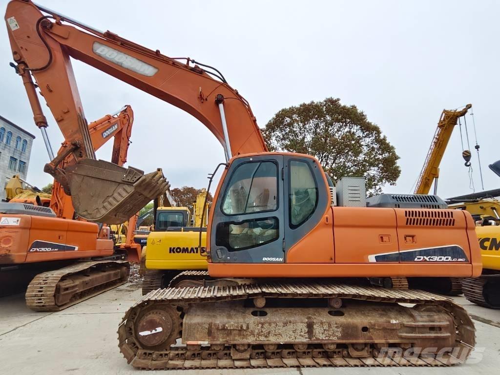 Doosan DX 300 LC Escavatori cingolati