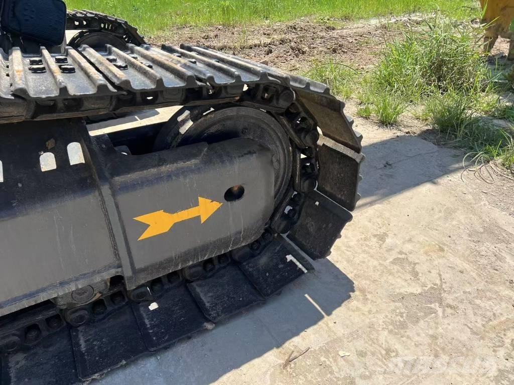 Komatsu PC 220 Escavatori cingolati