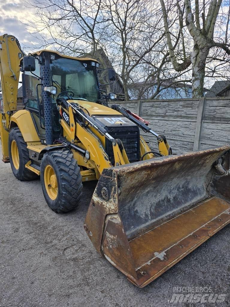 CAT 432 F Terne