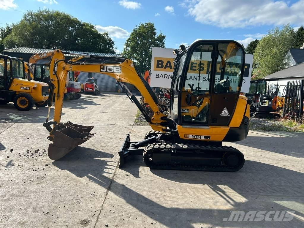 JCB 8026 CTS Miniescavatori
