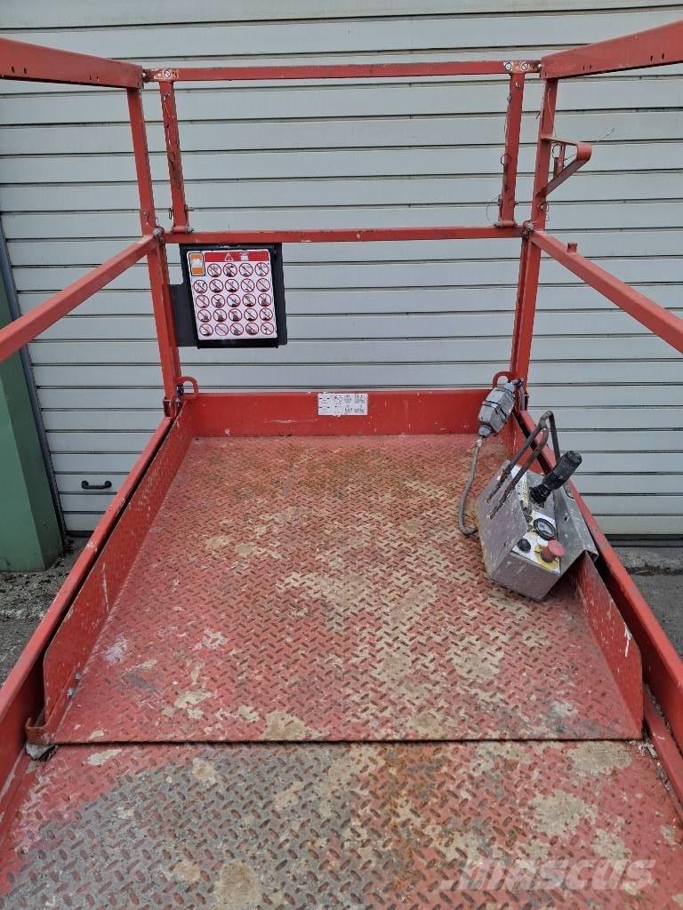 SkyJack SJ III 4632 Piattaforme a pantografo