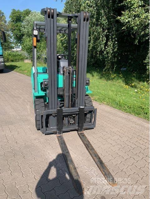 Mitsubishi FD25NT Carrelli elevatori diesel