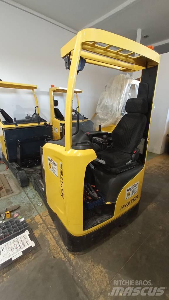 Hyster R 1.6 Carrello retrattile
