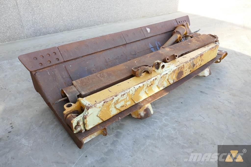 CAT D7G Blade Lame