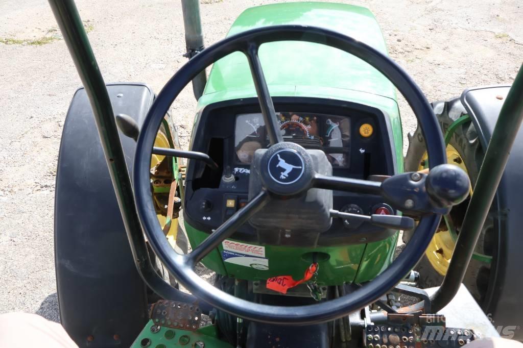 John Deere 5400 Trattori