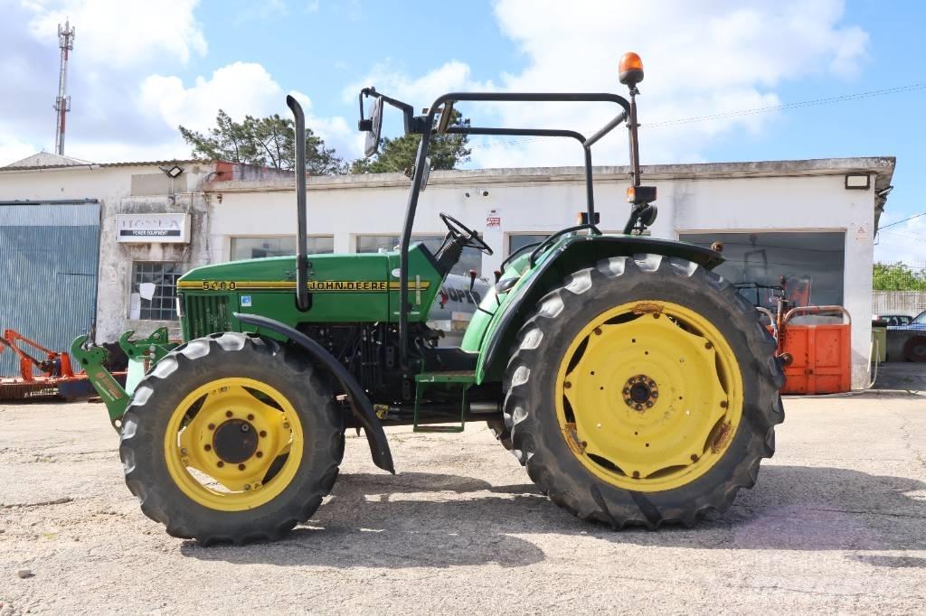 John Deere 5400 Trattori