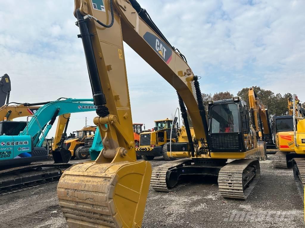 CAT 320 D2 Escavatori cingolati