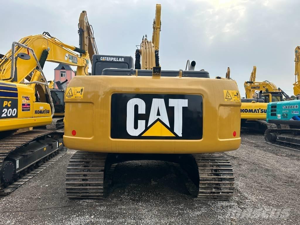 CAT 320 D2 Escavatori cingolati