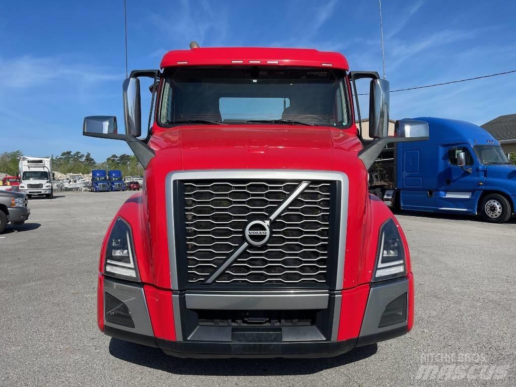 Volvo VNL64T300 Motrici e Trattori Stradali