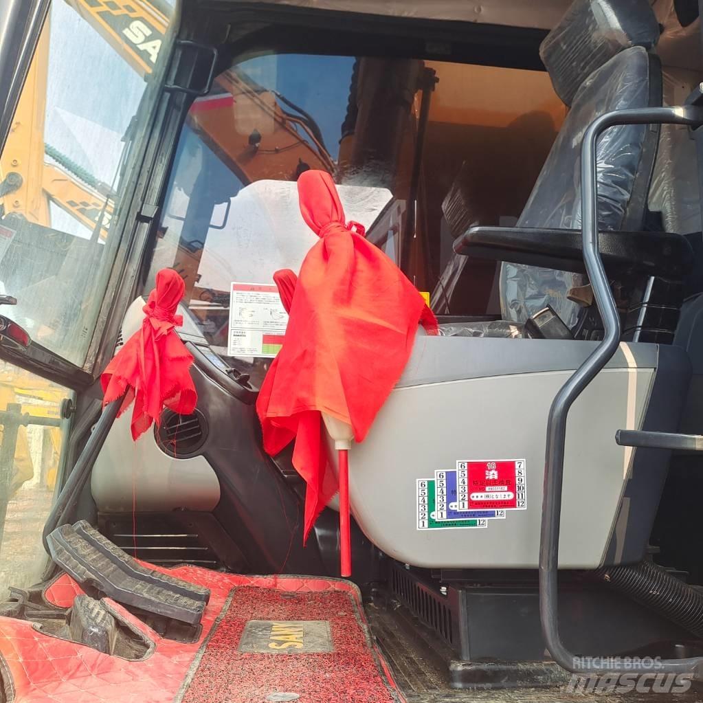 Komatsu PC 200-8 Escavatori cingolati
