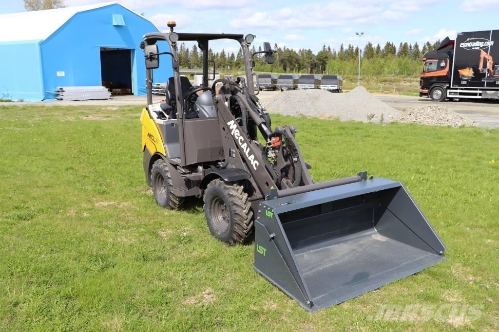 Mecalac MCL 2 Pale gommate