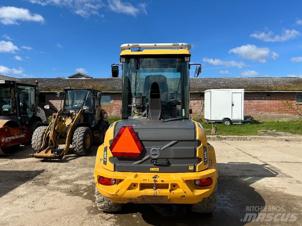 Volvo L 35 G Pale gommate