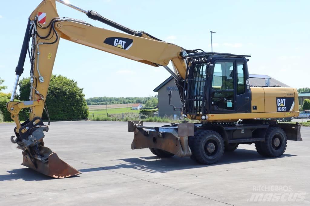 CAT M 322 D Escavatori gommati