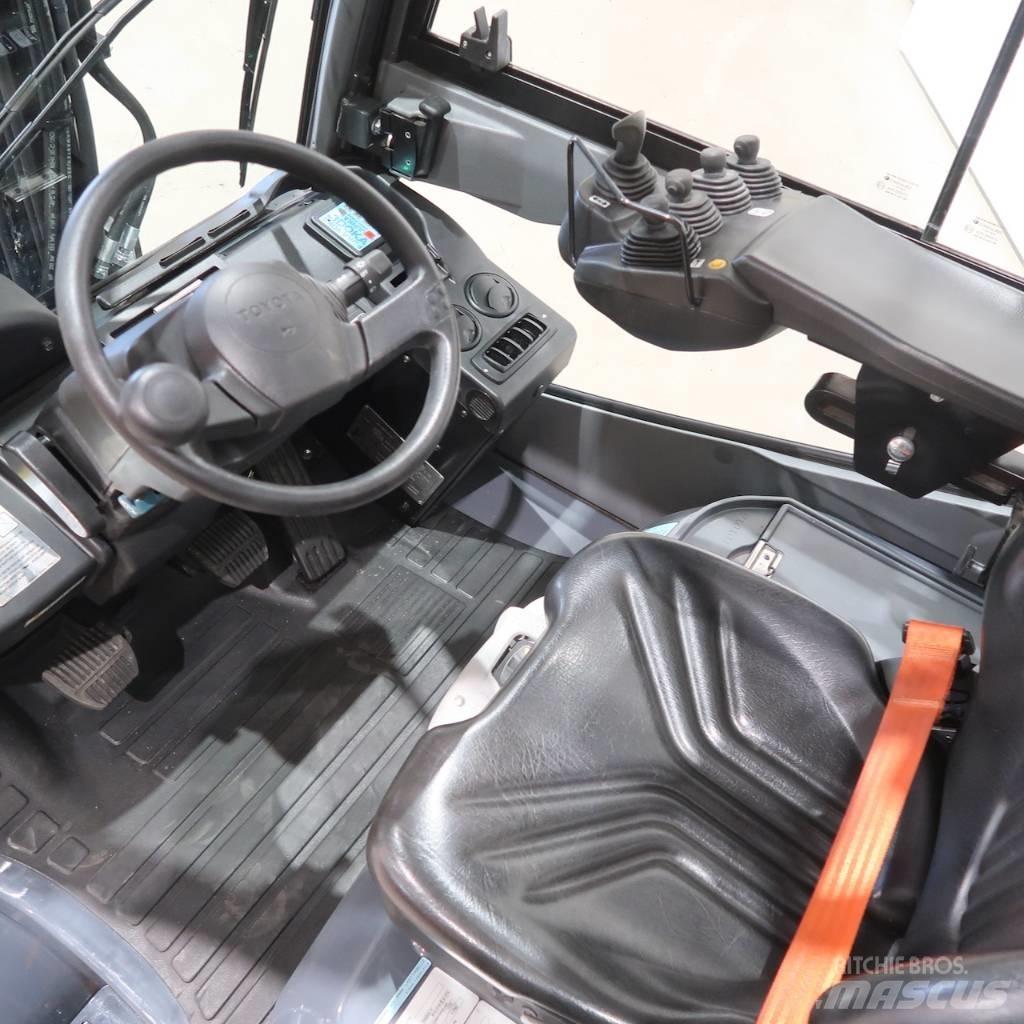 Toyota 02-8FGJF35 Carrelli elevatori GPL