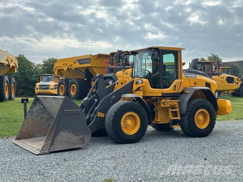 Volvo L 90 H Pale gommate
