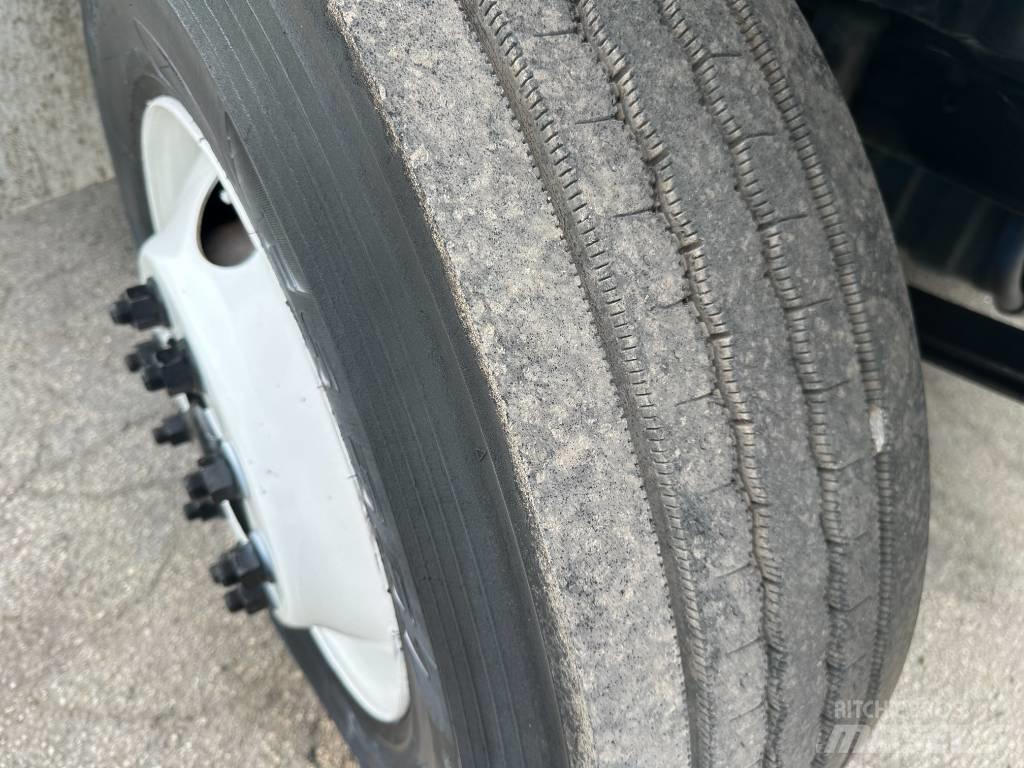 International 4300 Camion altro