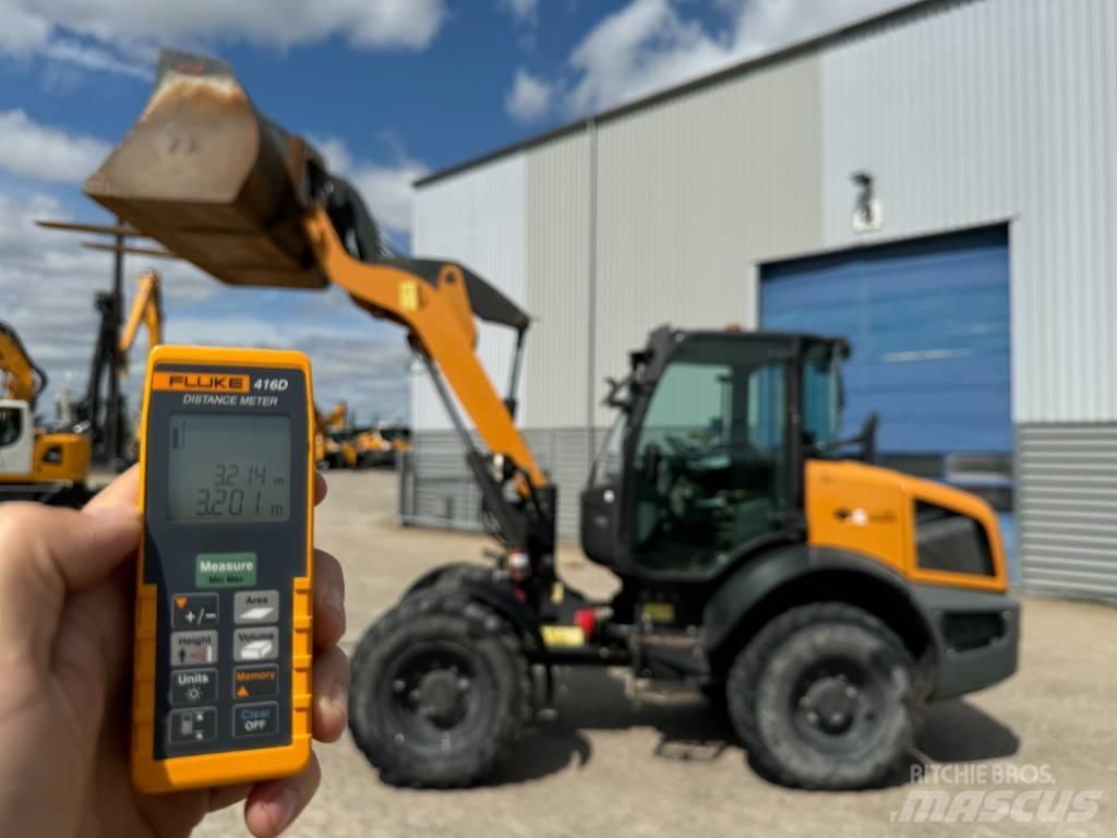 CASE 321 Pale gommate