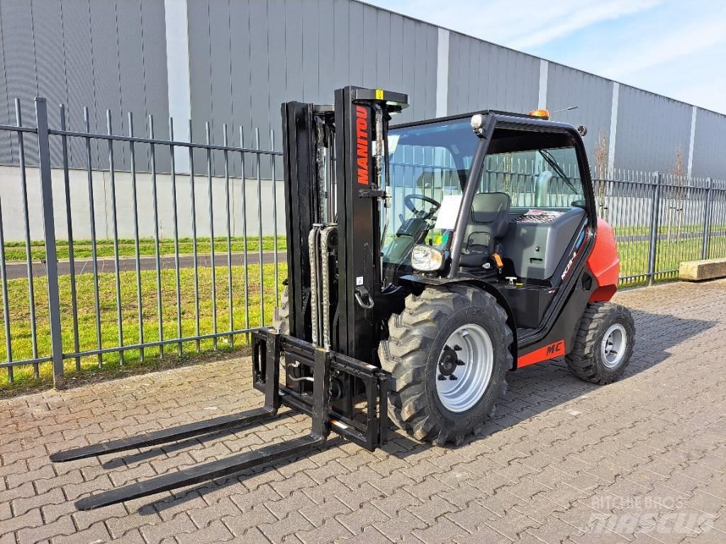 Manitou MC 25-4 Carrelli elevatori diesel