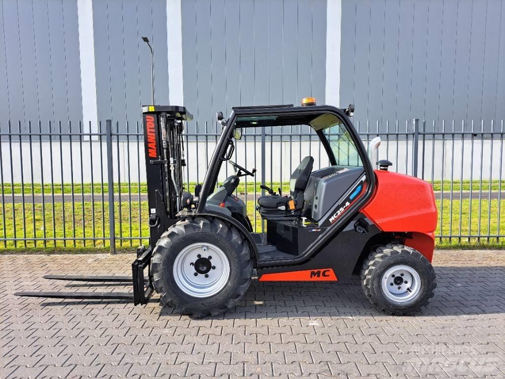 Manitou MC 25-4 Carrelli elevatori diesel