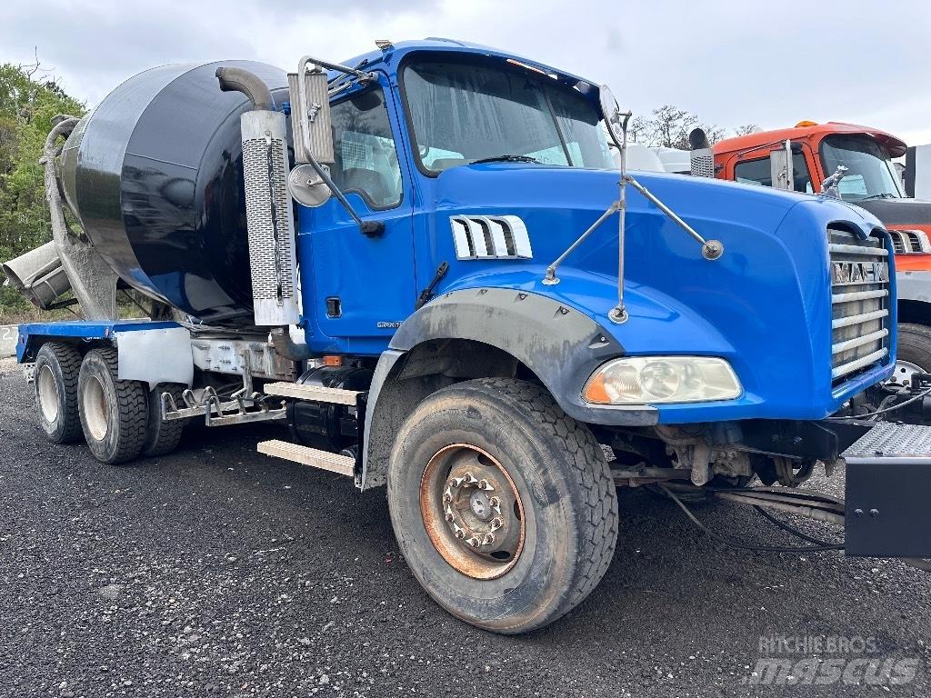 Mack CTP 713 B Camion altro