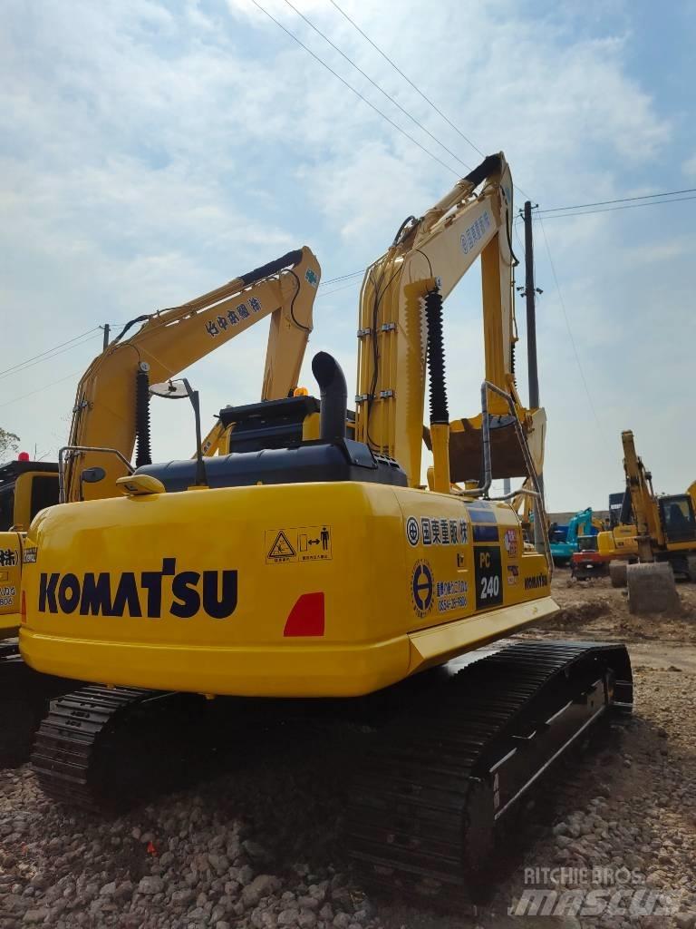 Komatsu PC 240 Escavatori cingolati