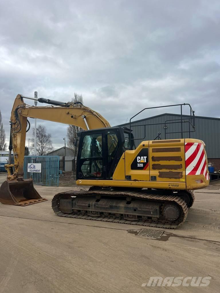 CAT 320 Escavatori cingolati