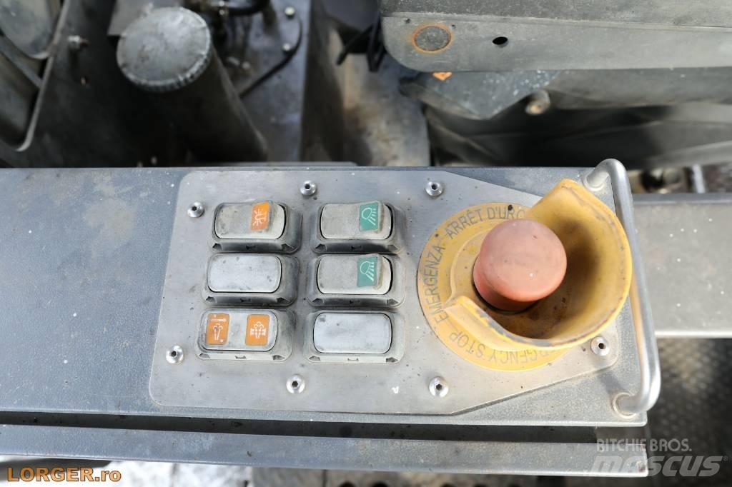 Volvo P 7820 C ABG Finitrici