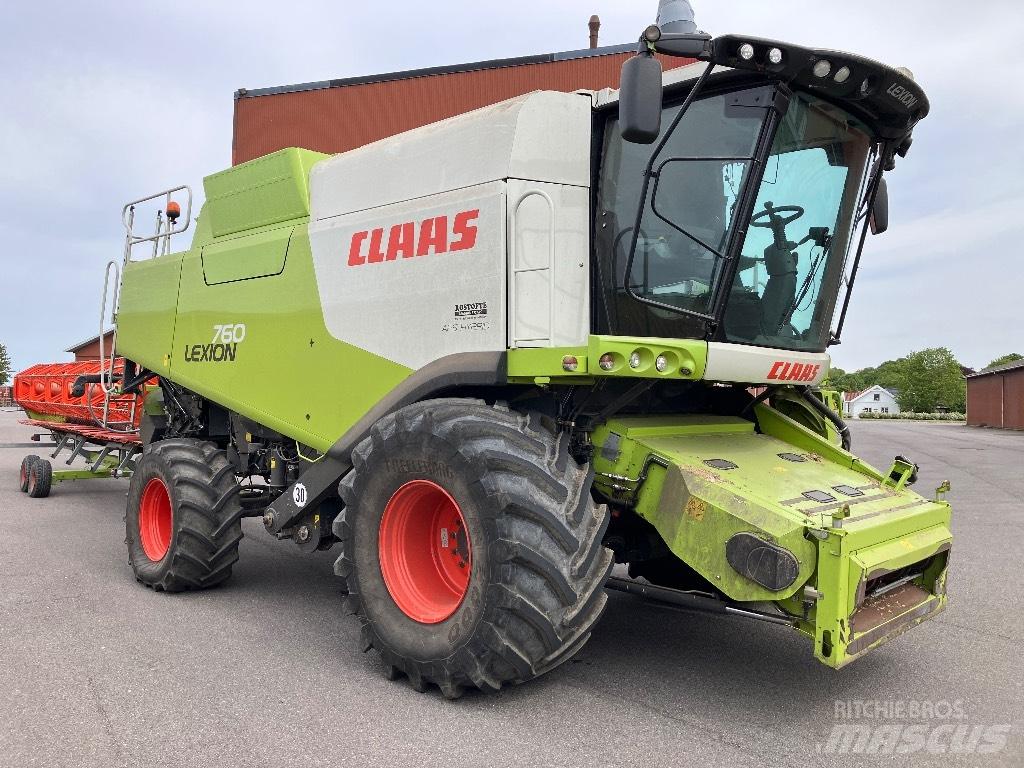 CLAAS Lexion 760 Mietitrebbiatrici