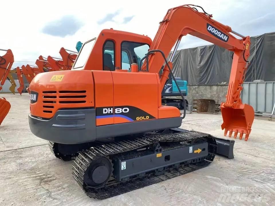 Doosan DH80 Escavatori cingolati