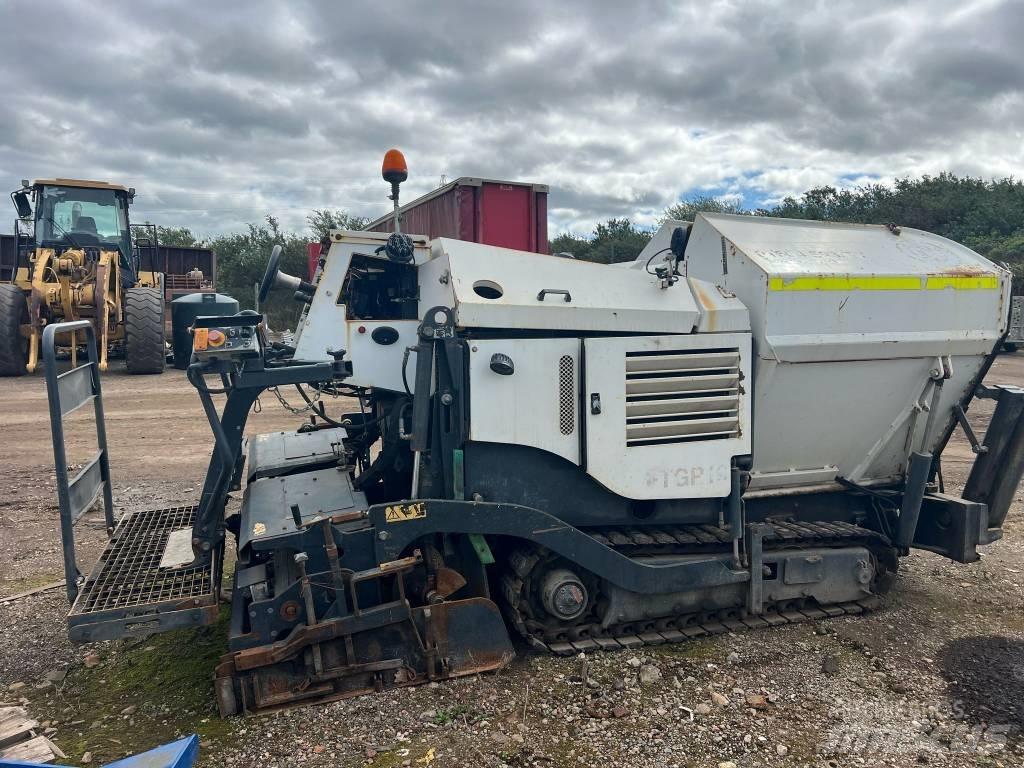 Bomag BF 223 C Finitrici