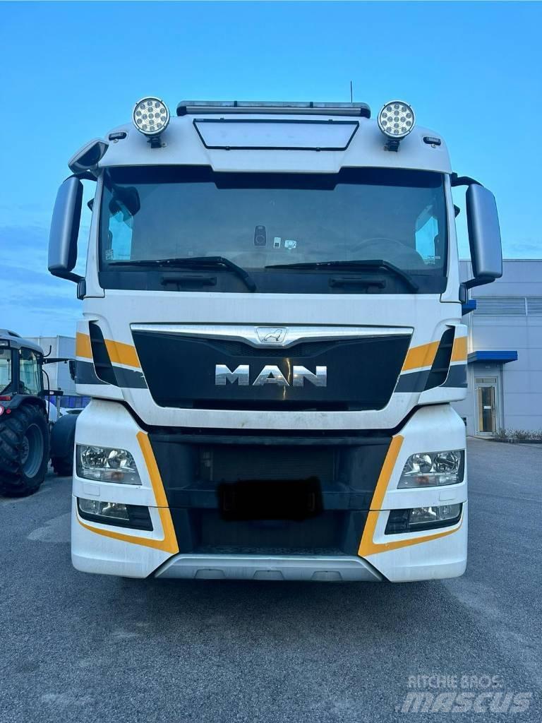 MAN TGX 26.560 Camion ribaltabili