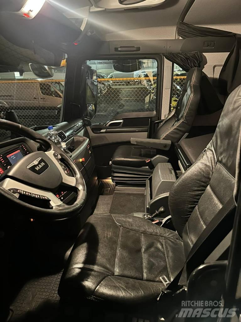 MAN TGX 26.560 Camion ribaltabili