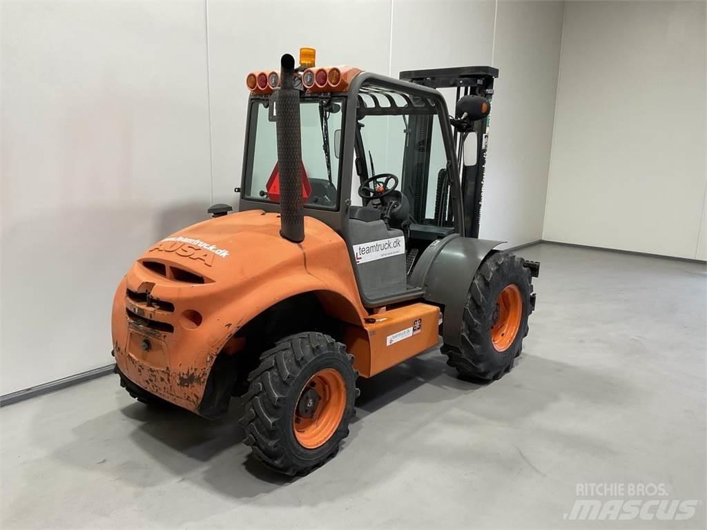 Ausa C250HX4 Elevatore per esterni