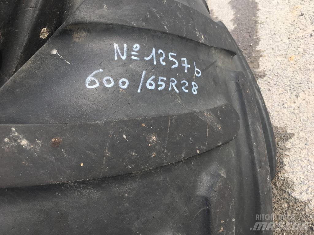 Michelin 600/65R28 Pneumatici, ruote e cerchioni